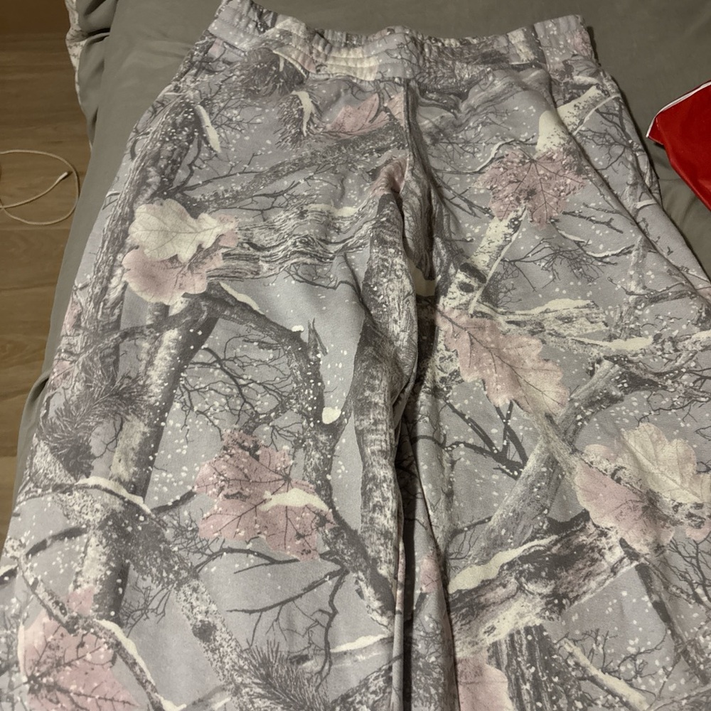 Hollister Co. sweatpants